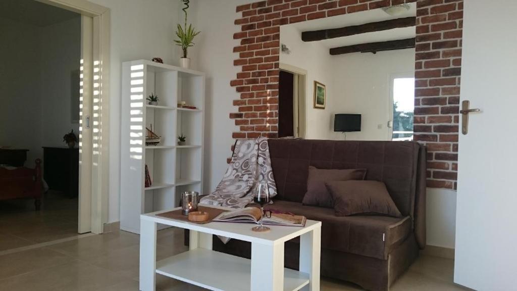 Apartments Mare 2 Хвар Экстерьер фото