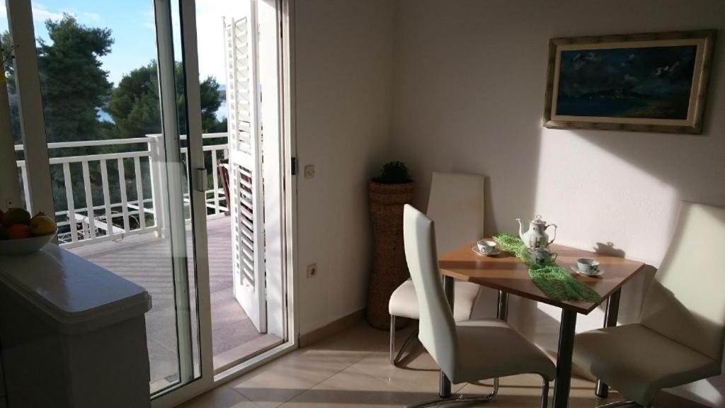 Apartments Mare 2 Хвар Экстерьер фото