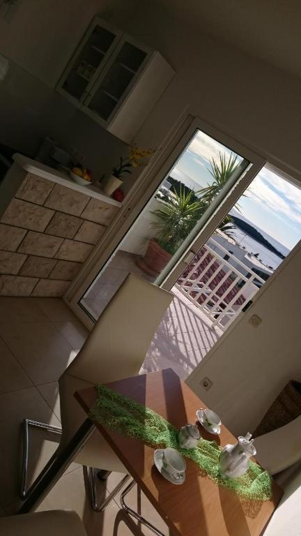 Apartments Mare 2 Хвар Экстерьер фото